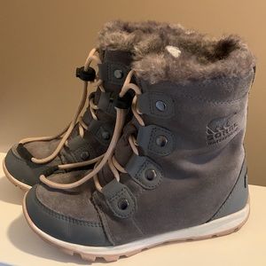 Sorel Explorer Joan Winter Snow Suede Lace-Up Faux Fur Boots -Quarry Gray-Sz 2